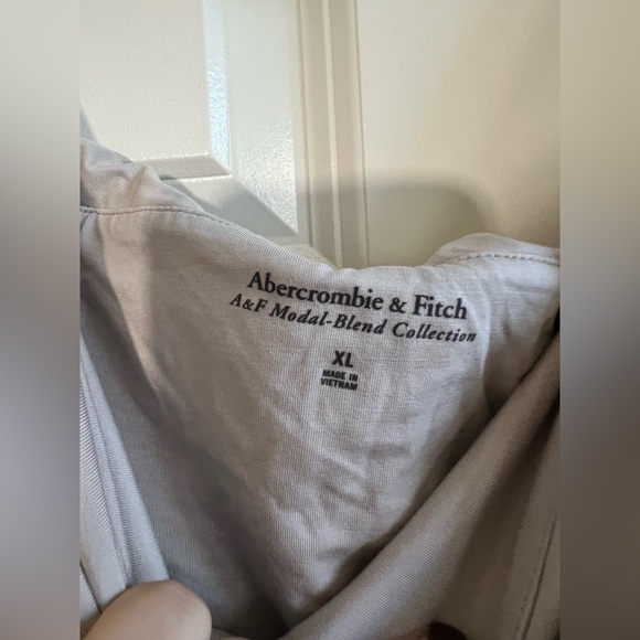 Off-The-Shoulder Ruched Wrap Top - Picture 4 of 7